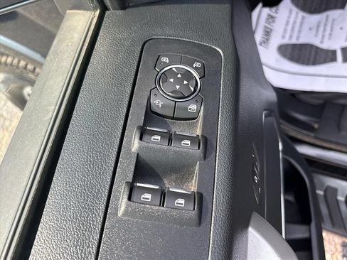 Used 2020 Ford F150 Lariat w/ Equipment Group 502A Luxury AWD/4WD image 22