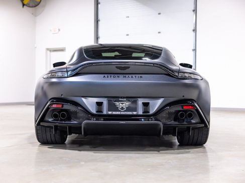 Used 2022 Aston Martin V8 Vantage Coupe RWD image 5