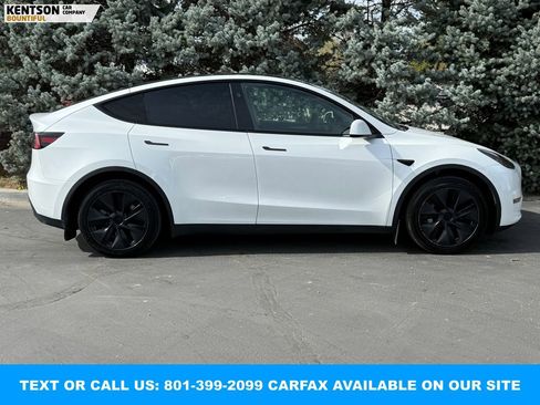 Used 2025 Tesla Model Y Long Range image 10