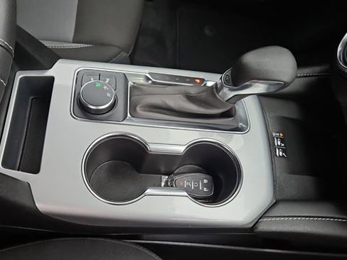 Used 2024 Chevrolet Blazer LT w/ Convenience Package image 14