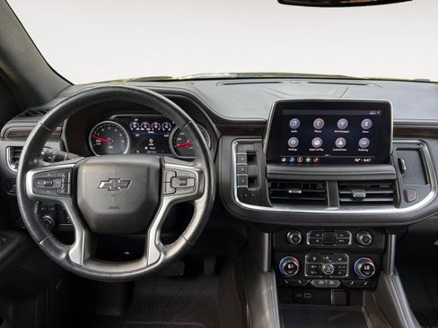 Used 2021 Chevrolet Tahoe Z71 w/ Z71 Off-Road Package AWD/4WD image 8