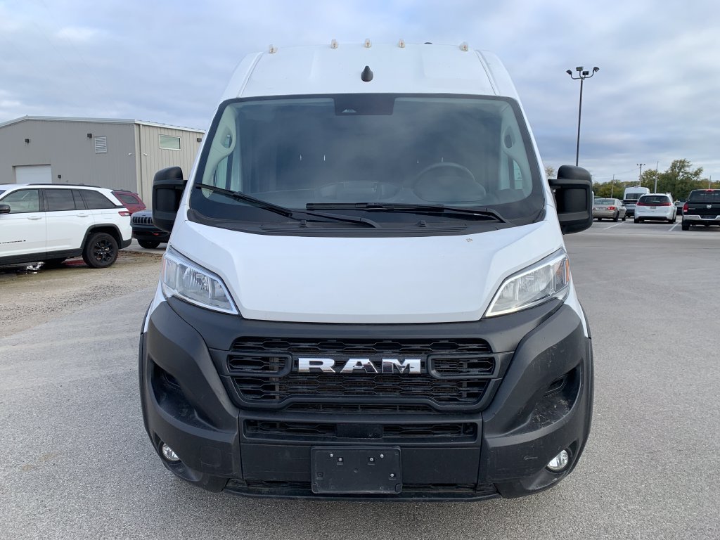 Used 2024 RAM ProMaster 2500 w/ Convenience Group FWD image 14