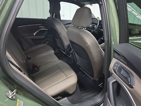 Used 2025 Audi Q5 Premium Plus w/ Premium Plus AWD/4WD image 18