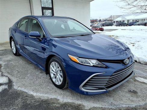 Certified 2023 Toyota Camry LE w/ Convenience Package image 23