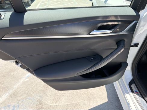 Used 2023 BMW 530i w/ M Sport Package RWD image 8