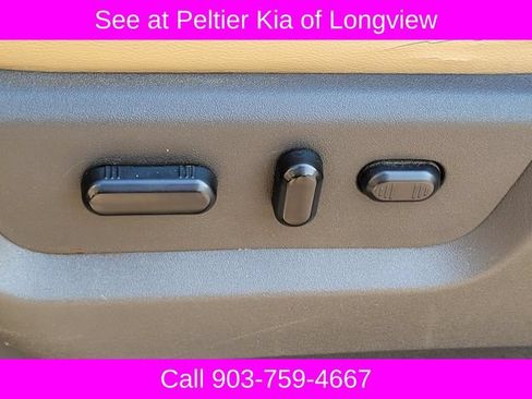 Used 2014 Ford F250 Lariat w/ Lariat Interior Package AWD/4WD image 17