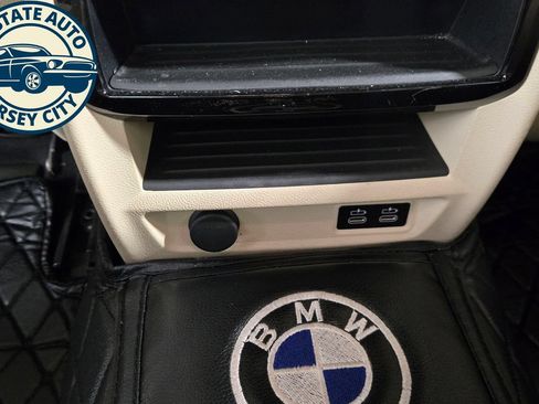 Used 2020 BMW 530i w/ Convenience Package RWD image 31