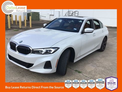 Used 2024 BMW 330i Sedan w/ Convenience Package RWD image 1