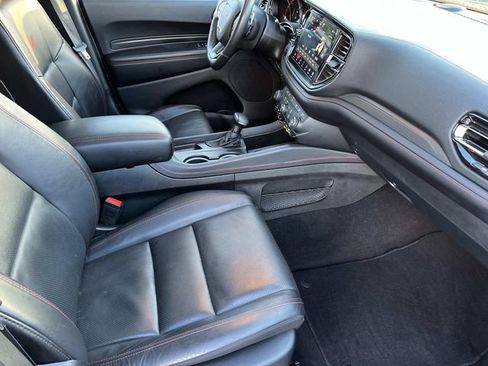 Used 2025 Dodge Durango GT image 25