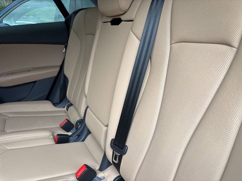 Used 2021 Audi Q8 Premium Plus AWD/4WD image 7