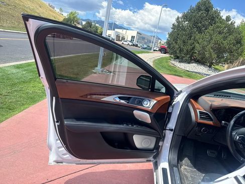 Used 2017 Lincoln MKZ Black Label w/ Technology Package AWD/4WD image 11