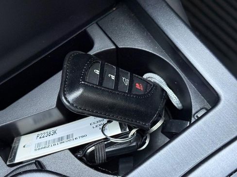 Used 2019 Lexus ES 350 w/ Accessory Package 2 image 31