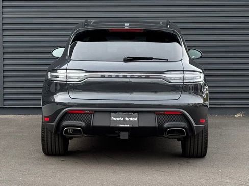 New 2026 Porsche Macan image 6