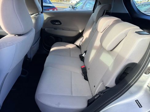 Used 2016 Honda HR-V LX image 14