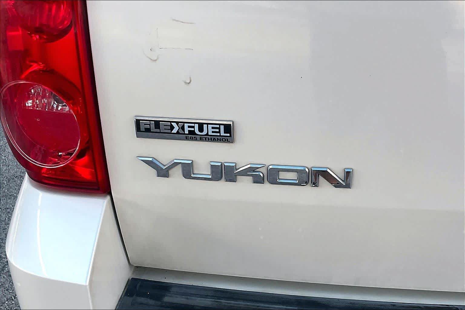 Used 2008 GMC Yukon SLT RWD image 32