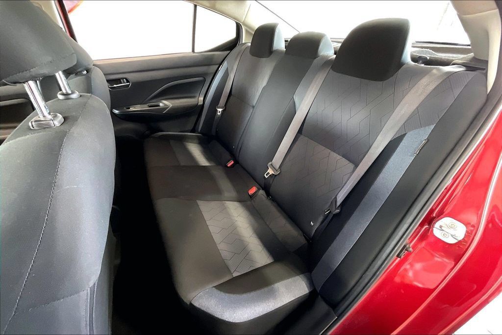 Used 2025 Nissan Versa SV FWD image 14