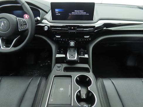 Used 2026 Acura MDX FWD w/ Technology Package image 13