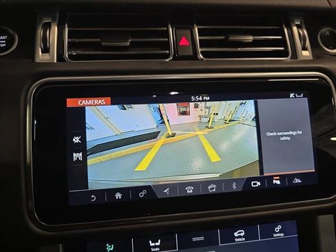 Used 2020 Land Rover Range Rover HSE AWD/4WD image 24