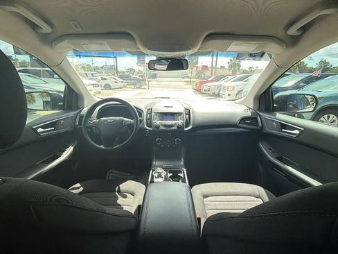Used 2019 Ford Edge SE AWD/4WD image 9