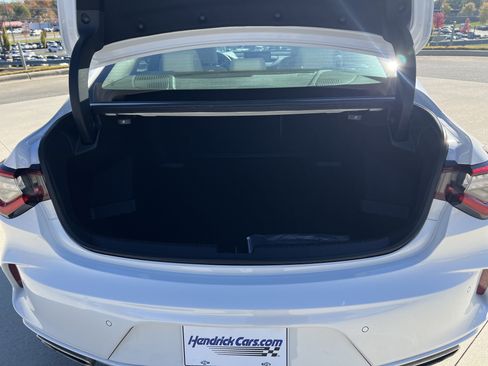 Certified 2022 Acura TLX w/ Technology Package image 32