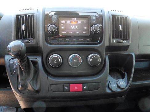 Used 2020 RAM ProMaster 2500 FWD image 9