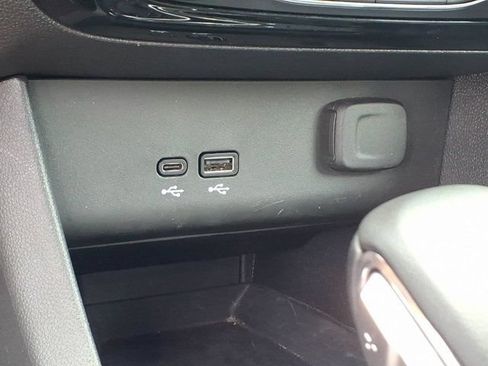 Used 2026 Buick Encore GX Sport Touring FWD image 15