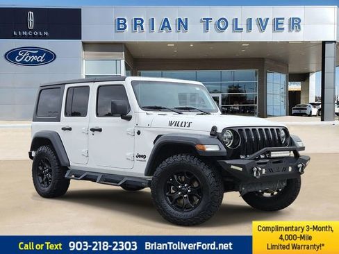 Used 2020 Jeep Wrangler Unlimited Sport AWD/4WD image 1
