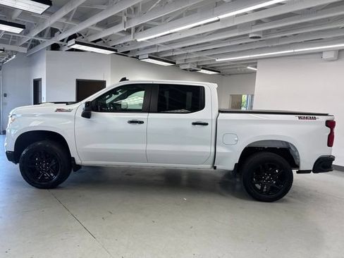 Used 2024 Chevrolet Silverado 1500 LT Trail Boss AWD/4WD image 7