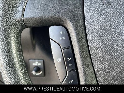 Used 2022 GMC Savana 2500 w/ Driver Convenience Package image 27