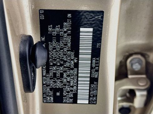 Used 2010 Toyota Highlander 4WD image 36