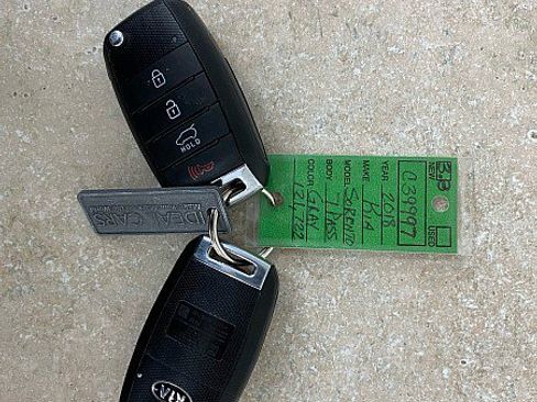 Used 2018 Kia Sorento FWD V6 w/ LX V6 Convenience Package image 29