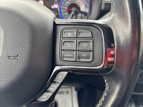 Used 2022 RAM 2500 Limited image 29