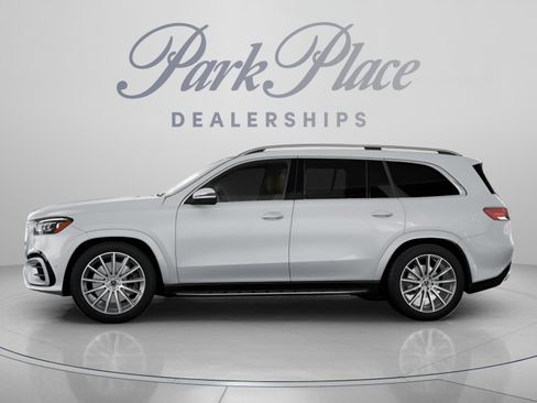 New 2026 Mercedes-Benz GLS 580 4MATIC image 5