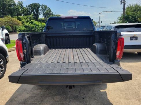 Used 2023 GMC Sierra 1500 SLT w/ SLT Premium Package RWD image 6