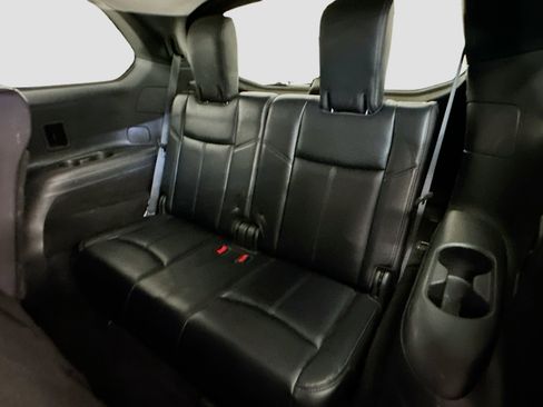Used 2020 Nissan Pathfinder SL AWD/4WD image 30