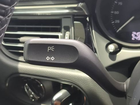 Used 2026 Porsche Macan S AWD/4WD image 29