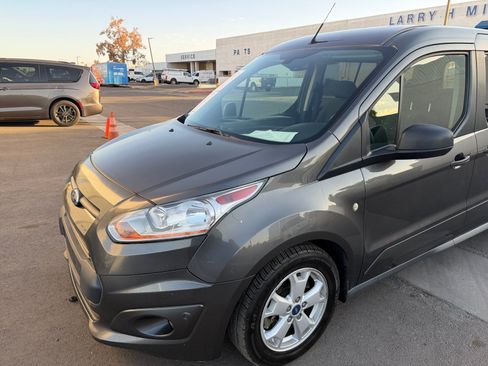 Used 2016 Ford Transit Connect XLT FWD image 10
