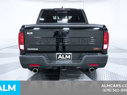 Used 2024 Honda Ridgeline TrailSport image 5