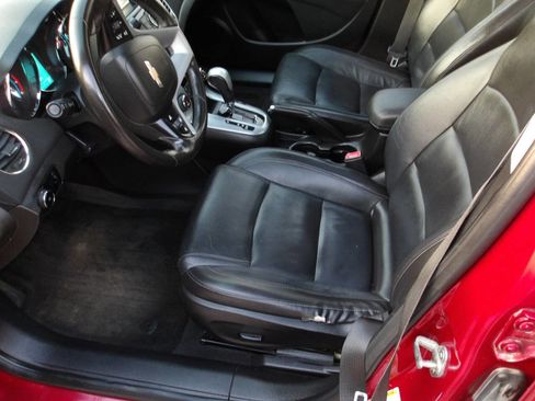 Used 2013 Chevrolet Cruze LTZ w/ Enhanced Safety Package image 7