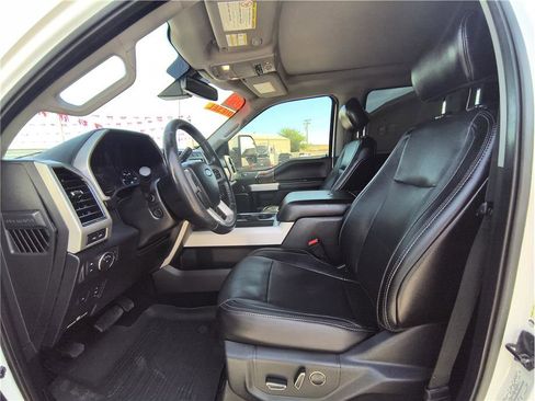 Used 2019 Ford F350 Lariat w/ Lariat Ultimate Package AWD/4WD image 9