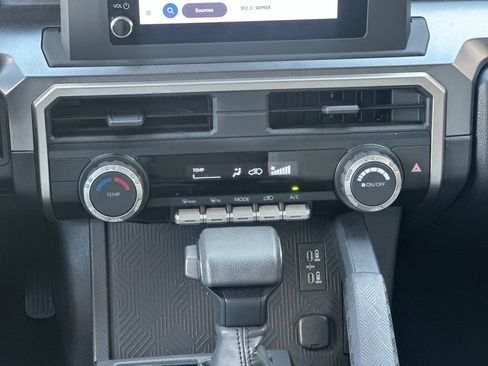 Certified 2025 Toyota 4Runner SR5 RWD image 22