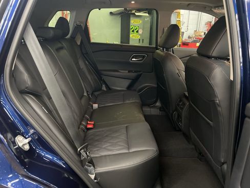 New 2026 Nissan Rogue Platinum image 36