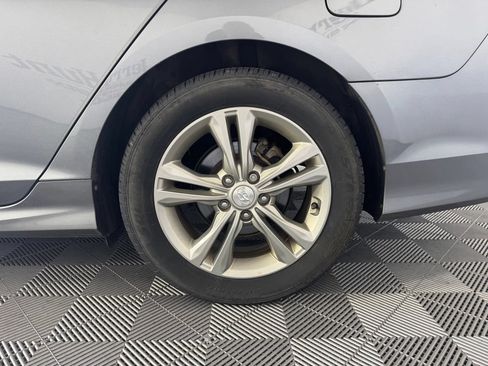 Used 2018 Hyundai Sonata SEL w/ Cargo Package FWD image 11
