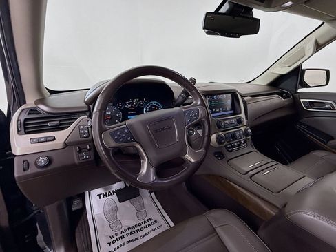 Used 2020 GMC Yukon Denali RWD image 9
