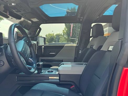 Used 2026 GMC Hummer EV SUV w/ LPO, Dark Essentials Package AWD/4WD image 5