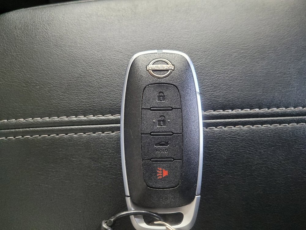 Used 2025 Nissan Sentra SV w/ Trunk Package FWD image 32