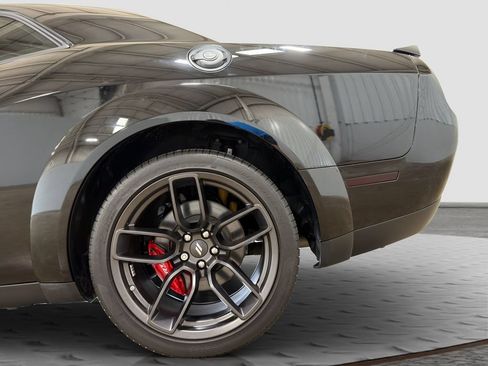 Used 2022 Dodge Challenger R/T Scat Pack RWD image 23