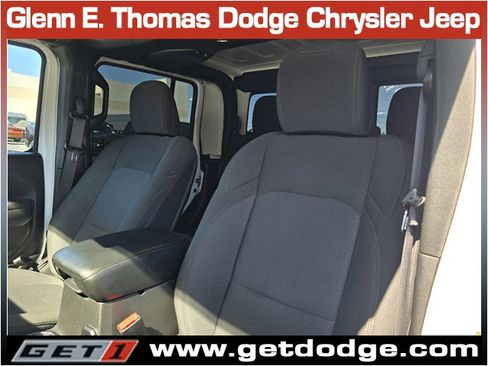 Certified 2022 Jeep Gladiator Willys image 23
