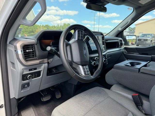 Used 2025 Ford F150 XLT w/ Equipment Group 301A Standard AWD/4WD image 7