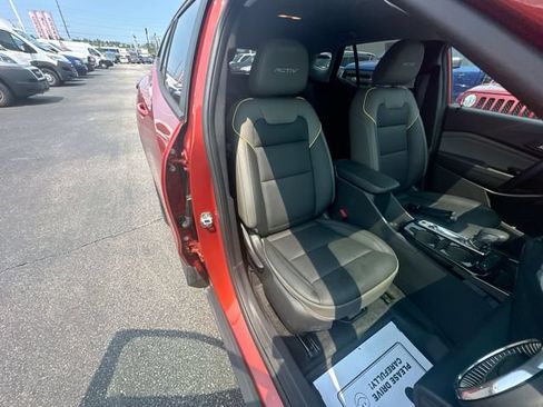 Used 2024 Chevrolet Trax ACTIV w/ Driver Confidence Package FWD image 25